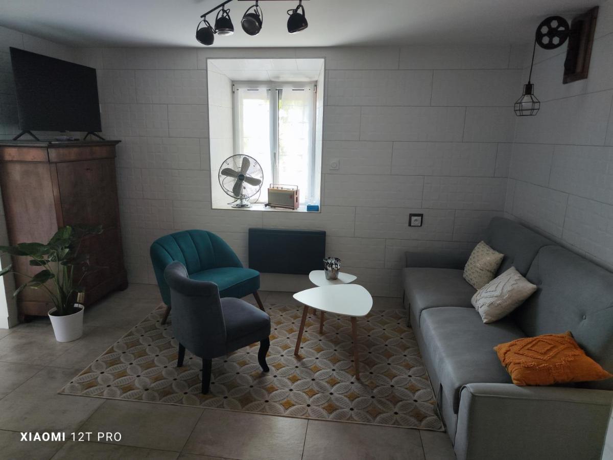 Appartement Renovee Dans Maison Ancienne Amancy Bagian luar foto